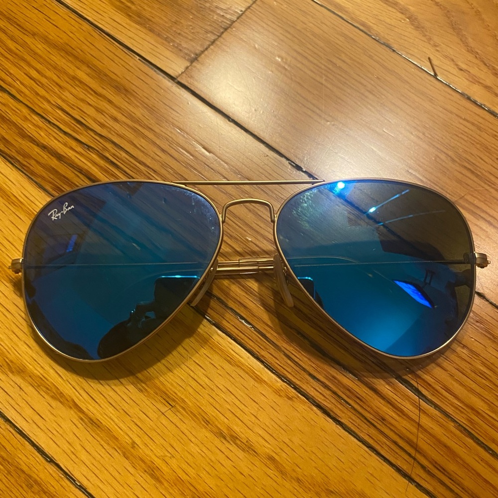 Ray-Ban Blue Flash Lens Aviator Sunglasses